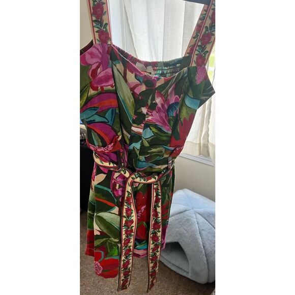 NWOT-🌺Stunning Farm Rio Floral Button-Front Romper Size: Small - Picture 12 of 12